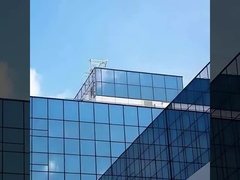 Tembok Tirai Semi Tersembunyi